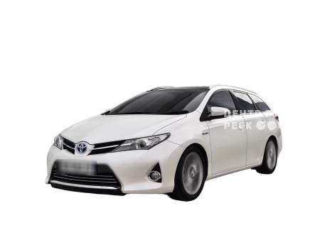 Тойота Auris 2 Универсал